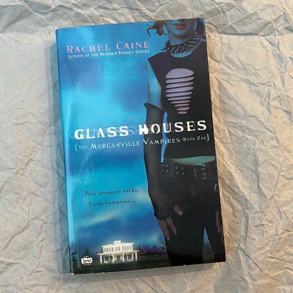 ⭐️5 for $15⭐️ Glass Houses by Rachel Caine | Book - Picture 1 of 2